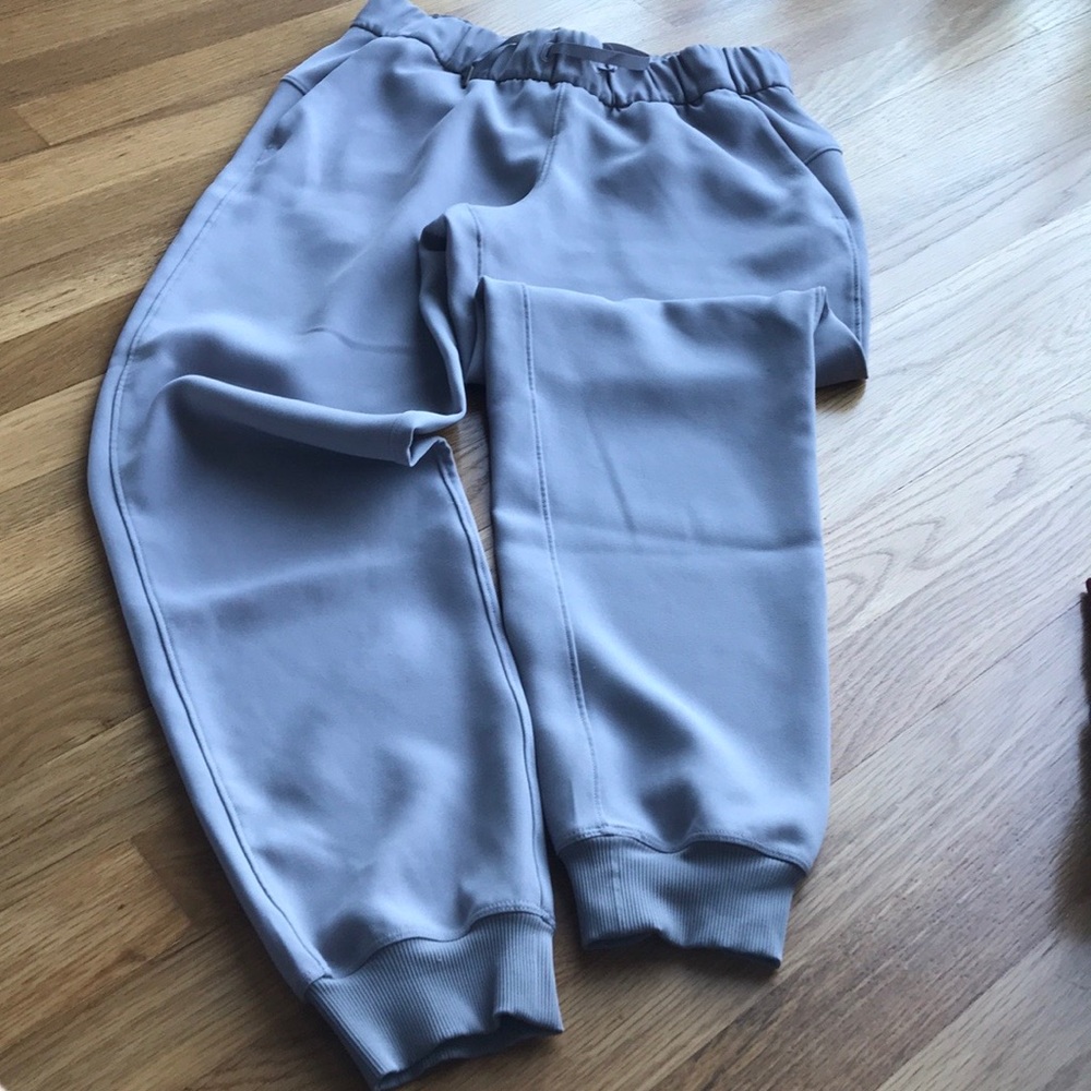 NWOT Lululemon Joggers